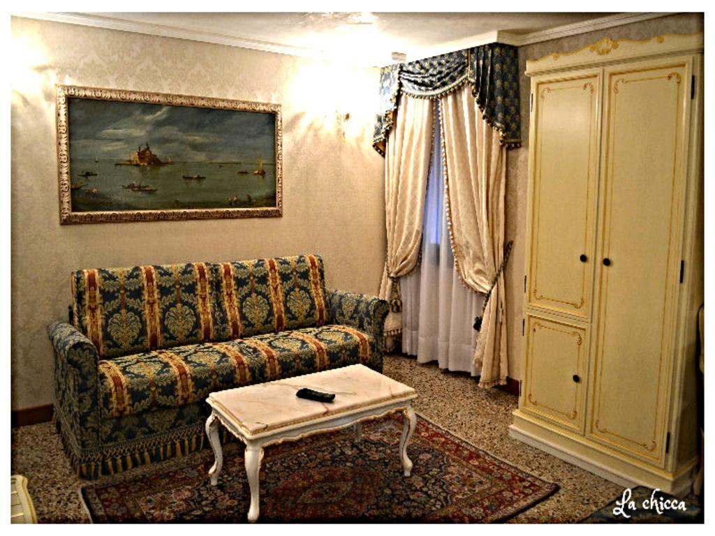 Guest House La Chicca Венеція Екстер'єр фото
