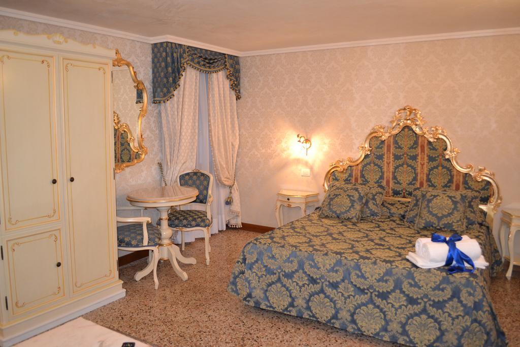 Guest House La Chicca Венеція Екстер'єр фото